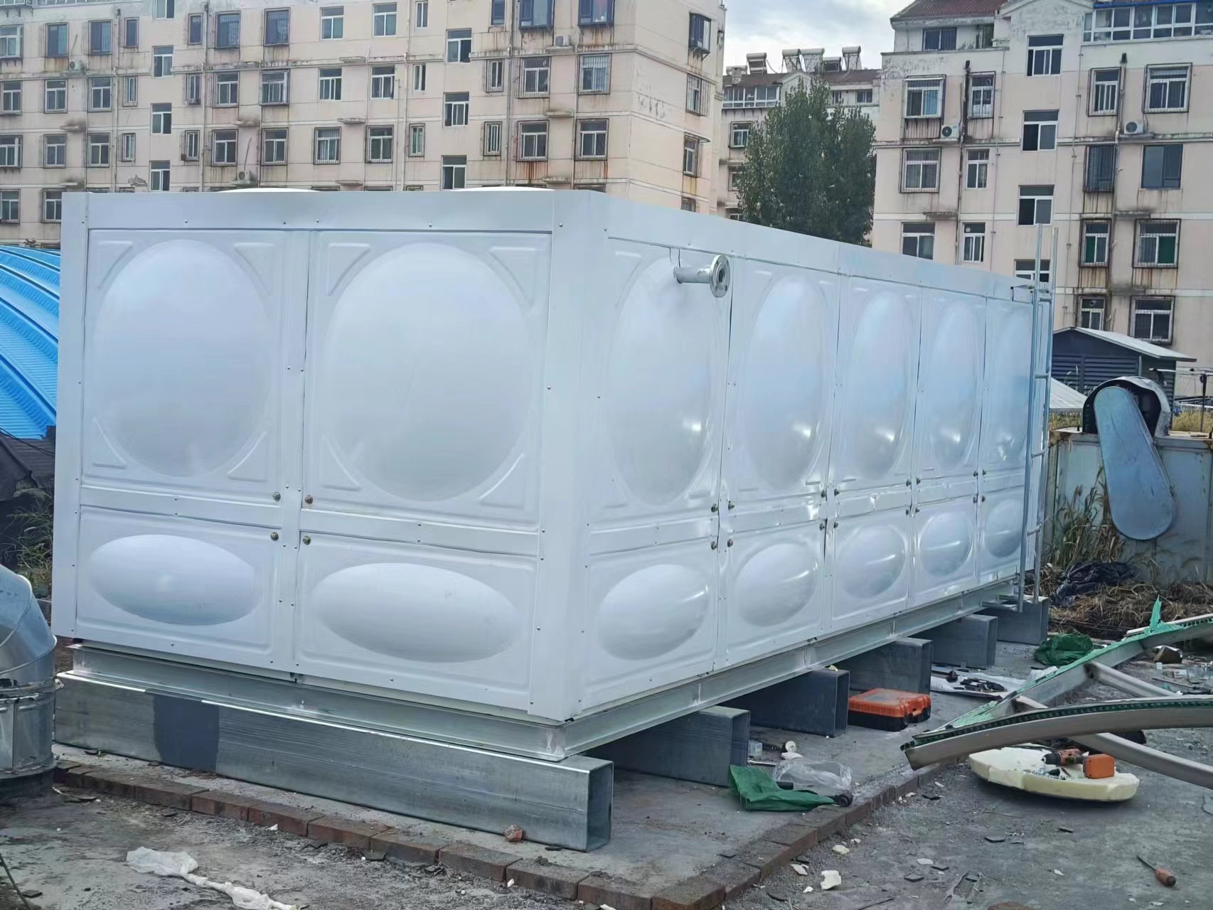 济南玻璃钢聚氨酯保温水箱