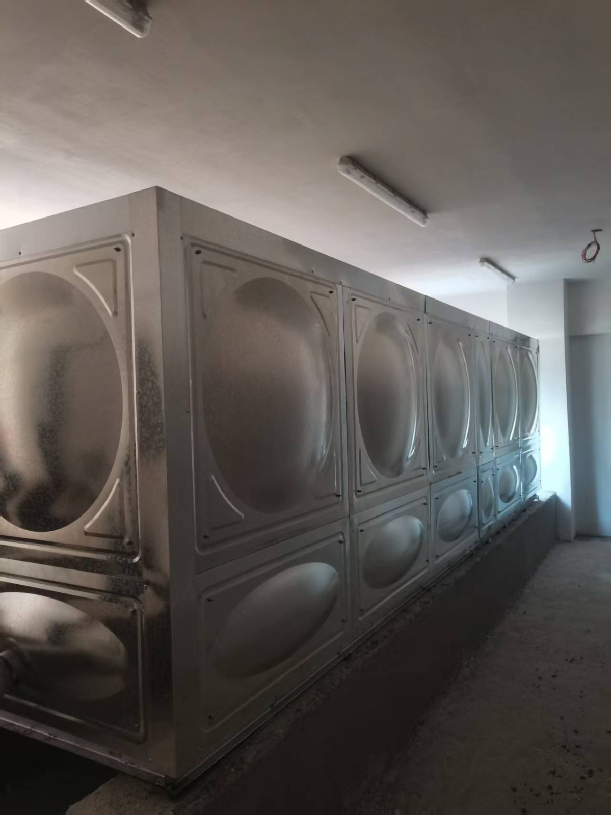 山东泰安不锈钢保温水箱